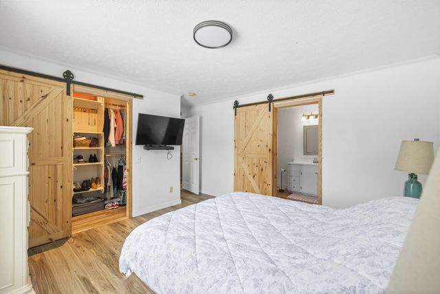 2962 E 850 N, La Porte, IN 46350