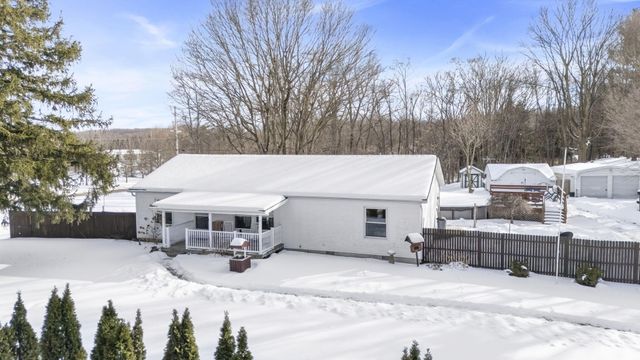 2962 E 850 N, La Porte, IN 46350