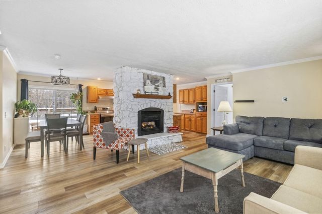 2962 E 850 N, La Porte, IN 46350