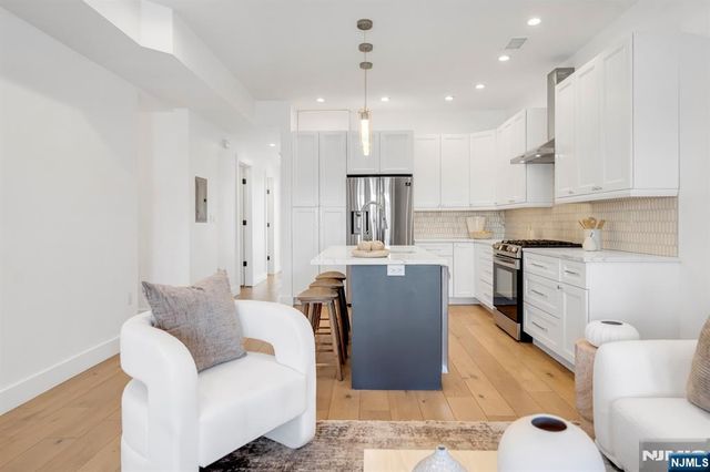 2602 Palisade Avenue, Weehawken, NJ 07086