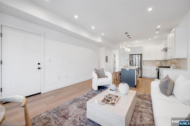 2602 Palisade Avenue, Weehawken, NJ 07086