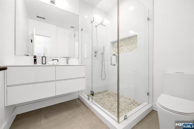 2602 Palisade Avenue, Weehawken, NJ 07086