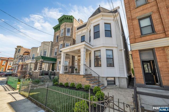 2602 Palisade Avenue, Weehawken, NJ 07086
