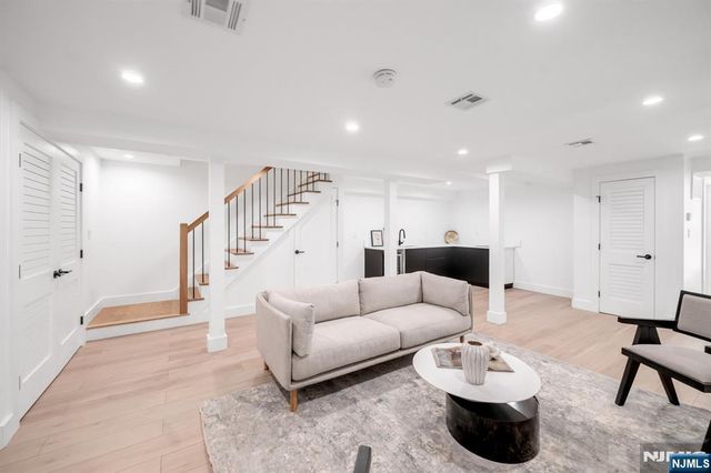 2602 Palisade Avenue, Weehawken, NJ 07086