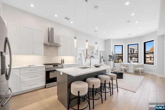 2602 Palisade Avenue, Weehawken, NJ 07086