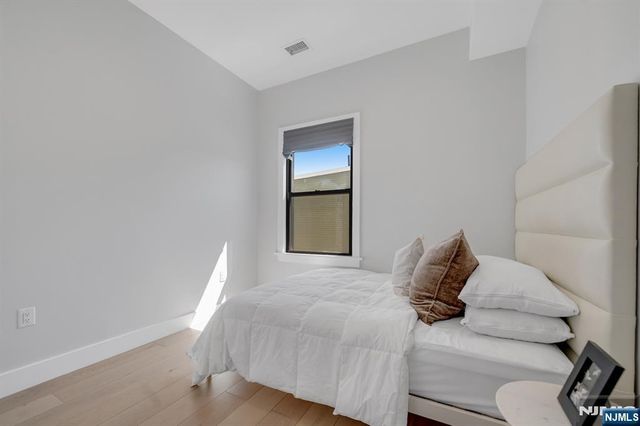 2602 Palisade Avenue, Weehawken, NJ 07086