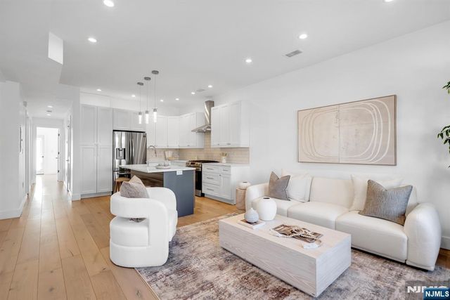 2602 Palisade Avenue, Weehawken, NJ 07086