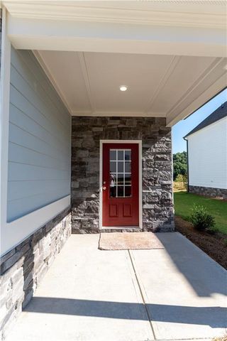 31 Briarwood Drive, Dawsonville, GA 30534