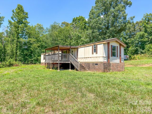 153 Wild Cherry Drive, Statesville, NC 28625