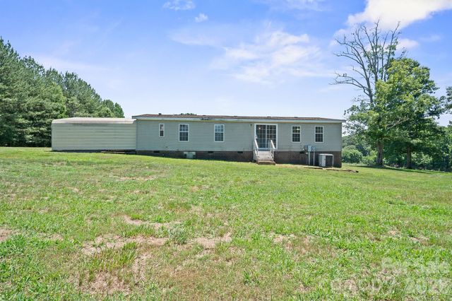 153 Wild Cherry Drive, Statesville, NC 28625