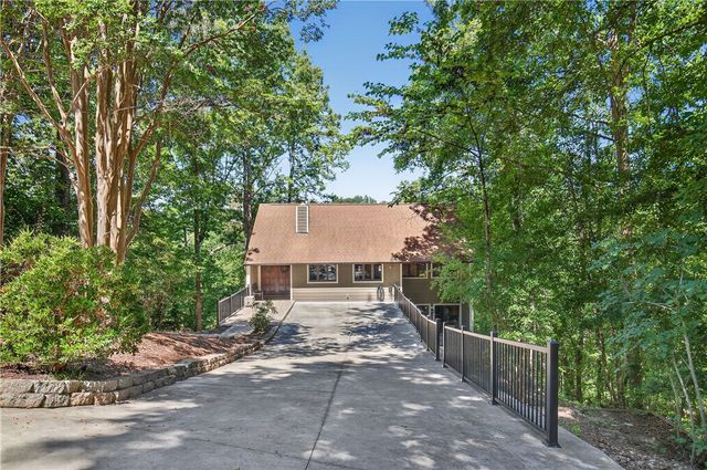 44 Channel Lane, Salem, SC 29676