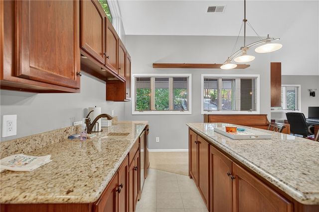 44 Channel Lane, Salem, SC 29676