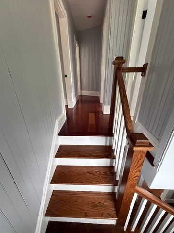 16 Warfield St, Hopedale, MA 01747