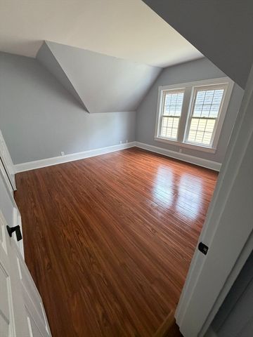 16 Warfield St, Hopedale, MA 01747