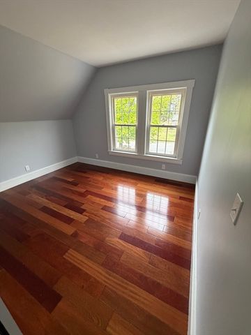 16 Warfield St, Hopedale, MA 01747