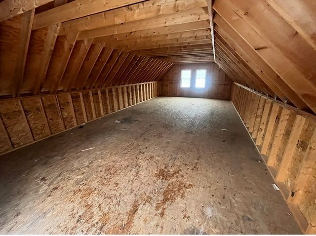 16 Warfield St, Hopedale, MA 01747