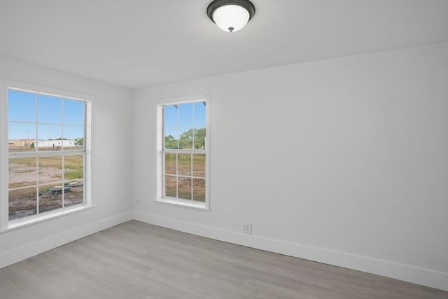 264 CR 3522 Cr, Orange Grove, TX 78372