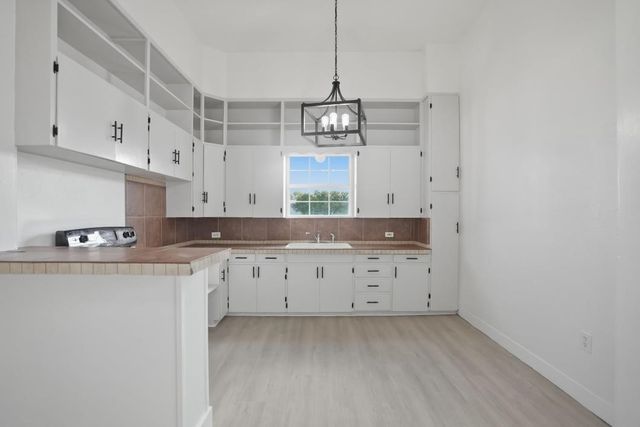 264 CR 3522 Cr, Orange Grove, TX 78372