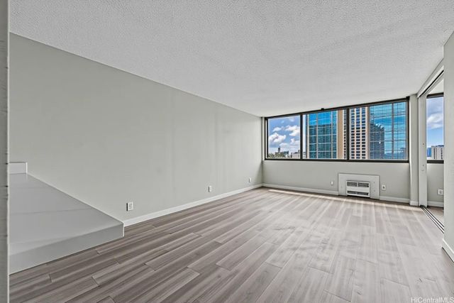 1255 Nuuanu Avenue 1503, Honolulu, HI 96817
