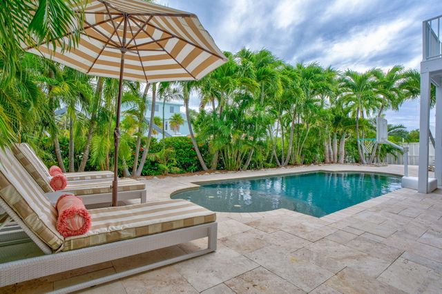 1147 Flagship Drive, Summerland Key, FL 33042