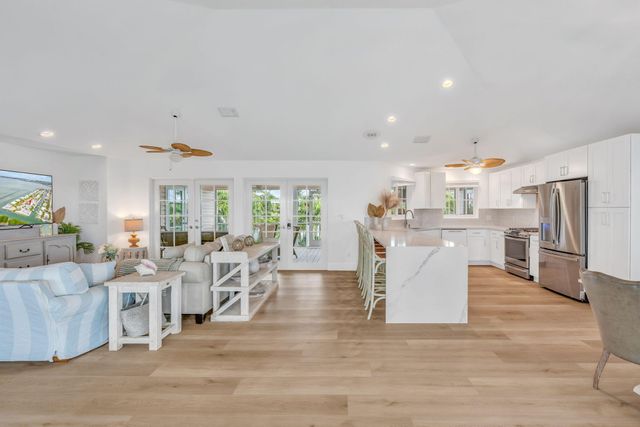 1147 Flagship Drive, Summerland Key, FL 33042