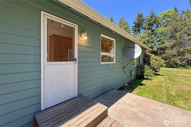 3582 Happy Valley Road, Sequim, WA 98382