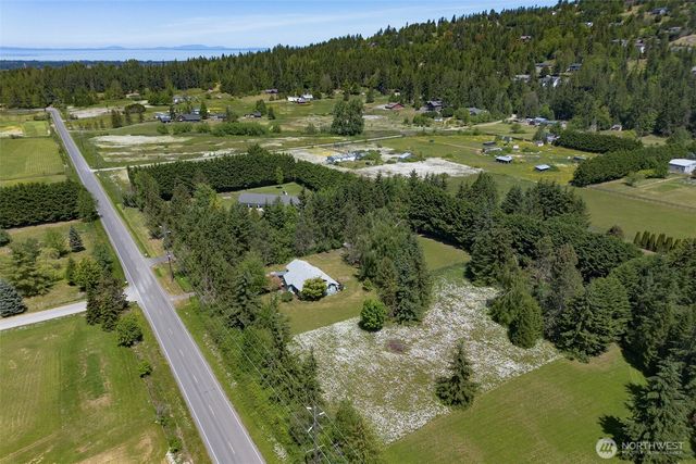 3582 Happy Valley Road, Sequim, WA 98382
