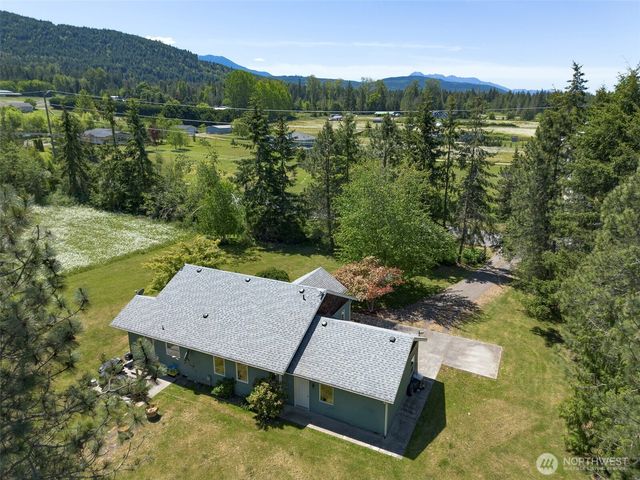 3582 Happy Valley Road, Sequim, WA 98382