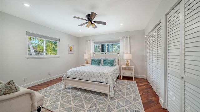 3037 LOCKWOOD TERRACE, Sarasota, FL 34231
