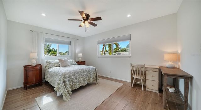 3037 LOCKWOOD TERRACE, Sarasota, FL 34231