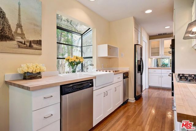 1619 Marmont Avenue, Los Angeles, CA 90069