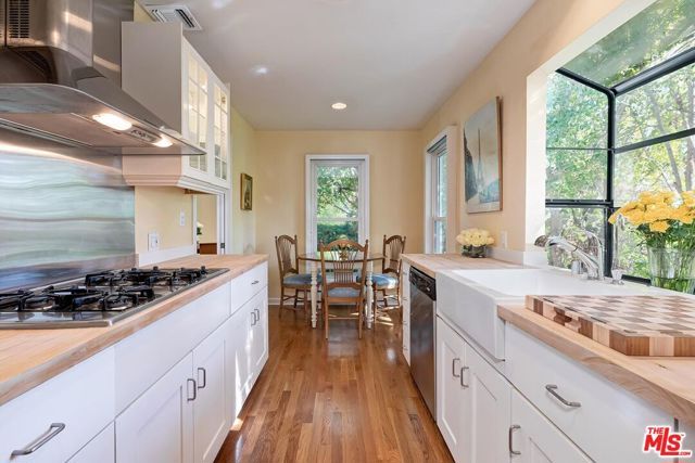 1619 Marmont Avenue, Los Angeles, CA 90069