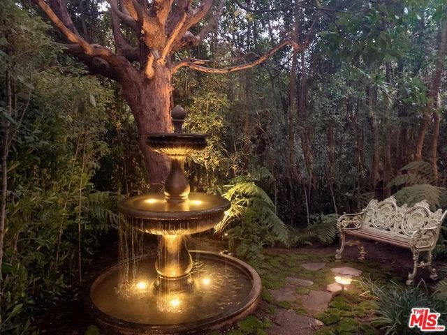 1619 Marmont Avenue, Los Angeles, CA 90069