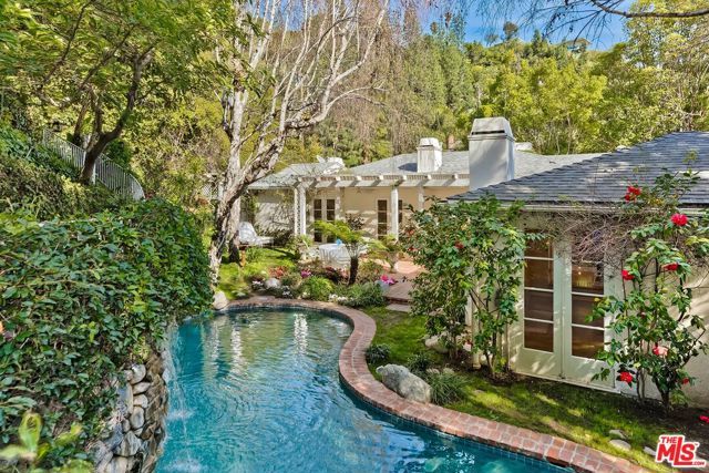 1619 Marmont Avenue, Los Angeles, CA 90069