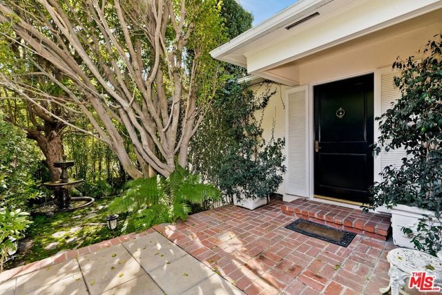 1619 Marmont Avenue, Los Angeles, CA 90069