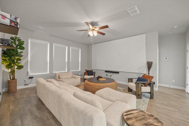 1009 Croxley Way, Fort Worth, TX 76247