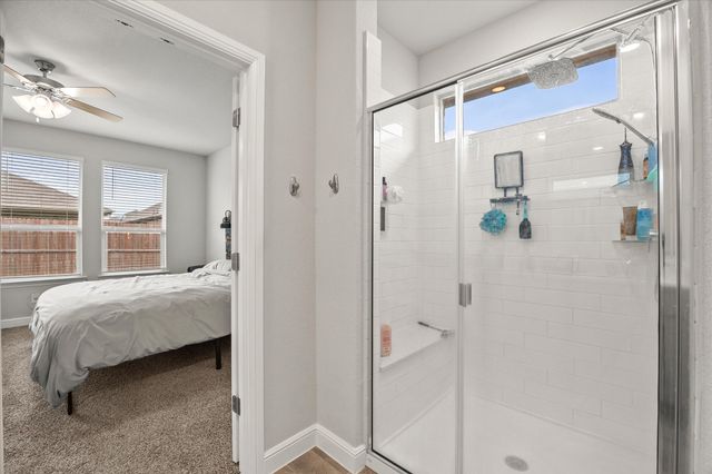 1009 Croxley Way, Fort Worth, TX 76247