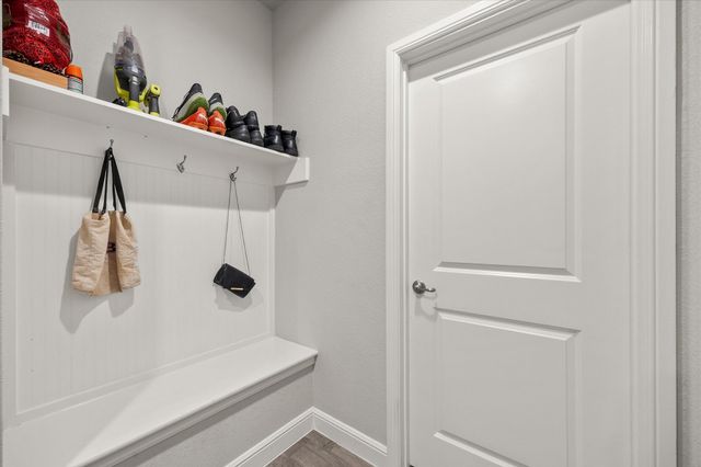 1009 Croxley Way, Fort Worth, TX 76247