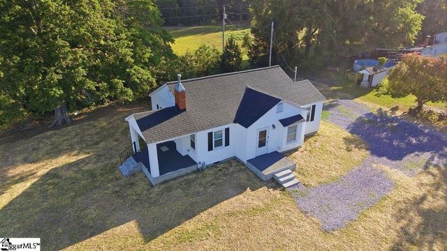 7604 252 Highway, Honea Path, SC 29654