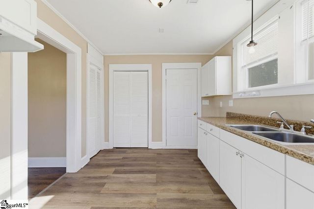 7604 252 Highway, Honea Path, SC 29654