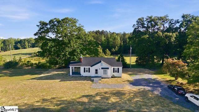 7604 252 Highway, Honea Path, SC 29654