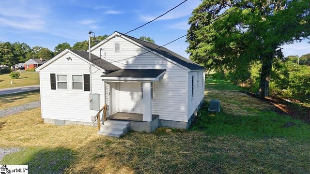 7604 252 Highway, Honea Path, SC 29654