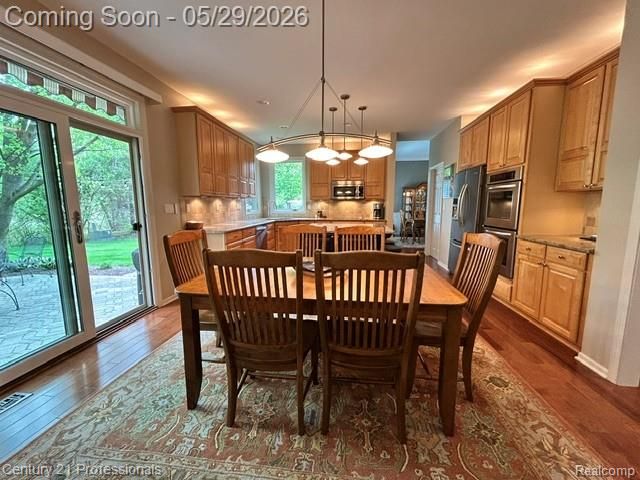 22177 Hazelton Court, Novi, MI 48374