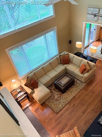 22177 Hazelton Court, Novi, MI 48374