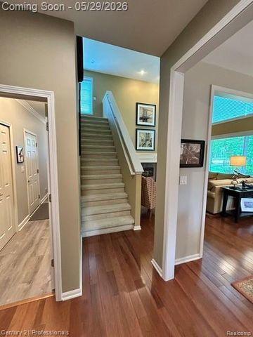 22177 Hazelton Court, Novi, MI 48374
