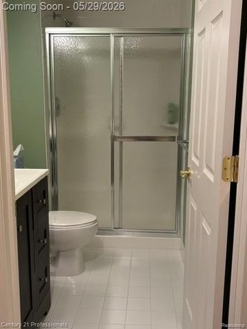 22177 Hazelton Court, Novi, MI 48374