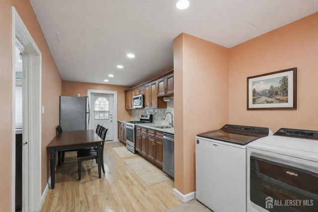 20 CONCORD Street, Jersey City, NJ 07306