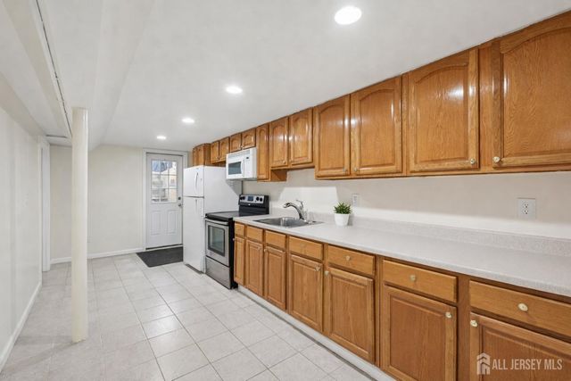 20 CONCORD Street, Jersey City, NJ 07306