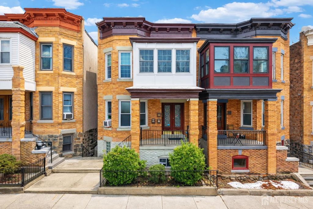 20 CONCORD Street, Jersey City, NJ 07306