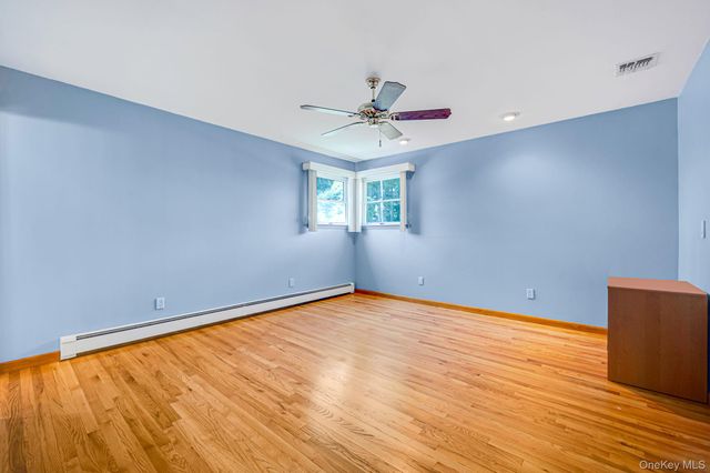 158 Saint Nicholas Avenue, Smithtown, NY 11787
